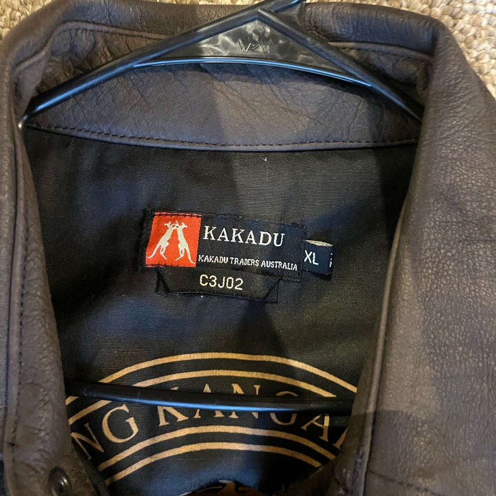 Leather jacket, size XL - Picture 4 of 11